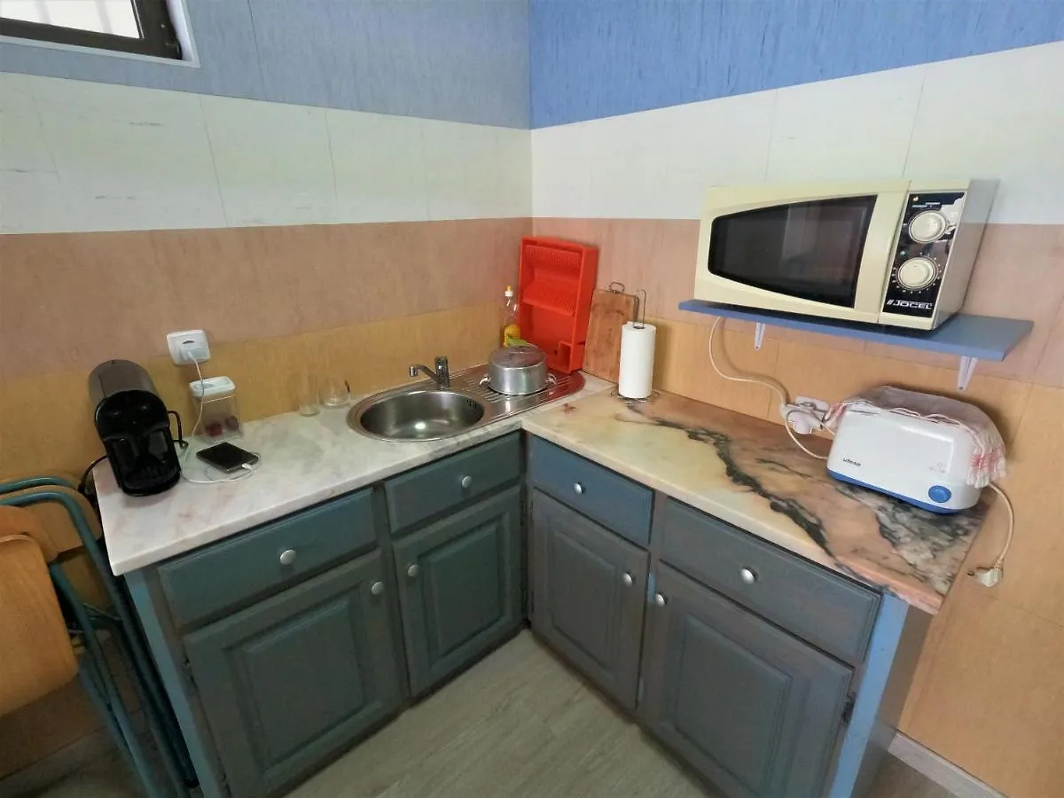 Algarve, Modern T1 Apartment With Balcony, Quarteira