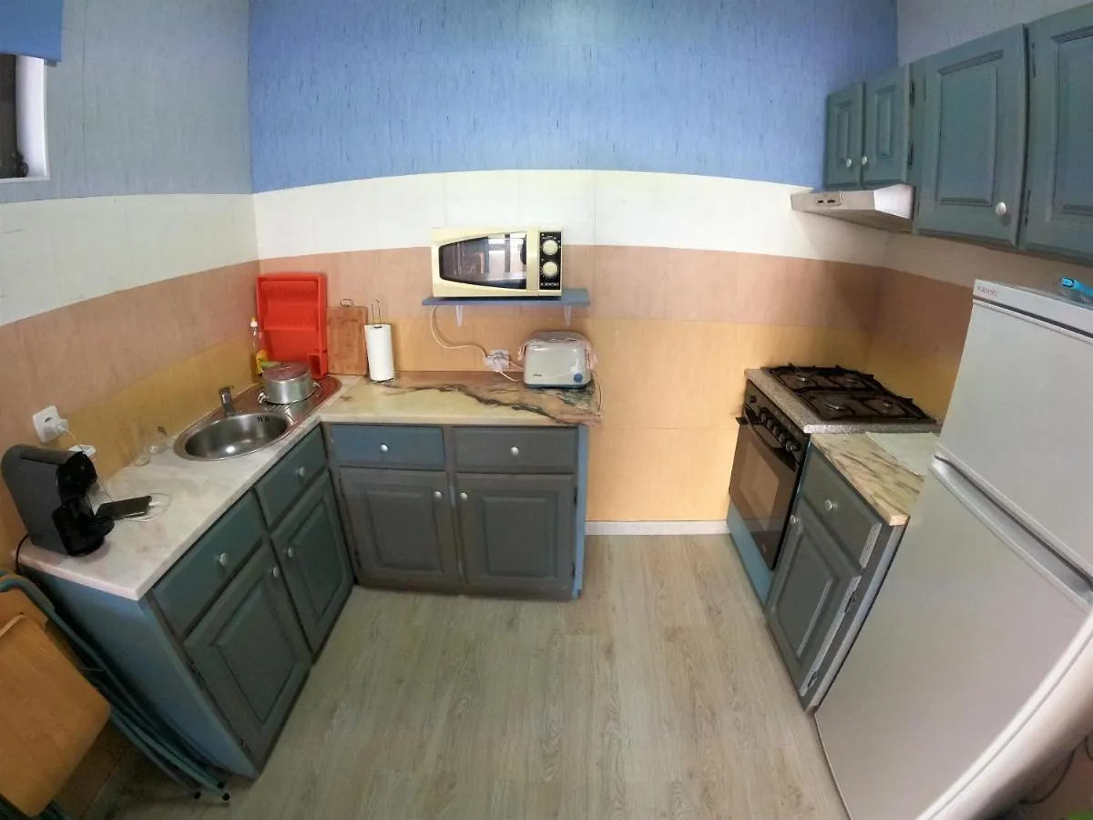 Algarve, Modern T1 Apartment With Balcony, Quarteira